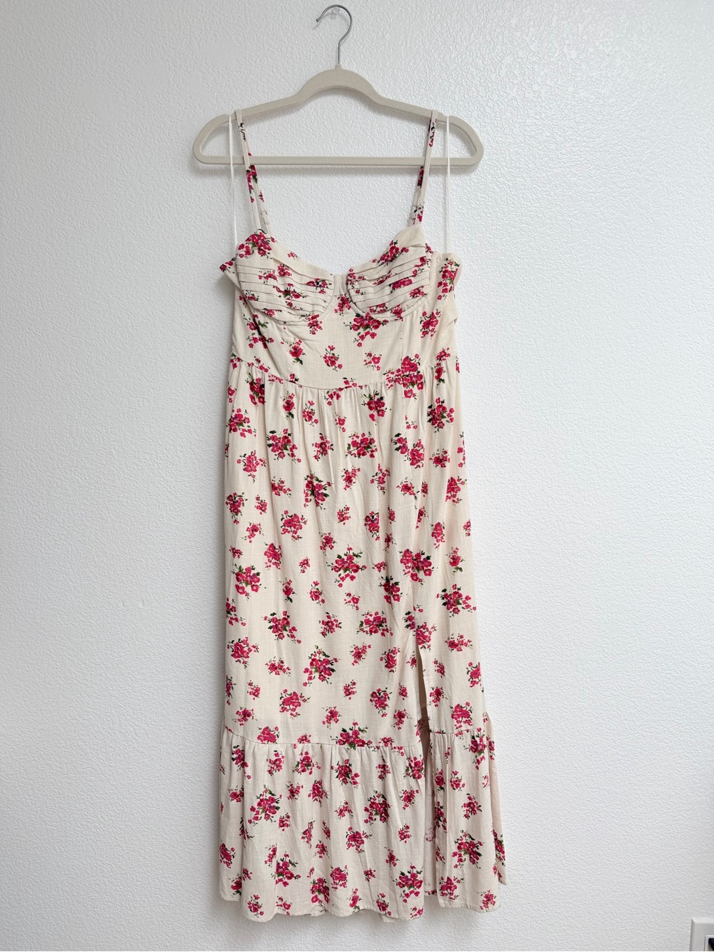 ASTR The Label Red Floral Linen Blend Bustier Maxi Dress M